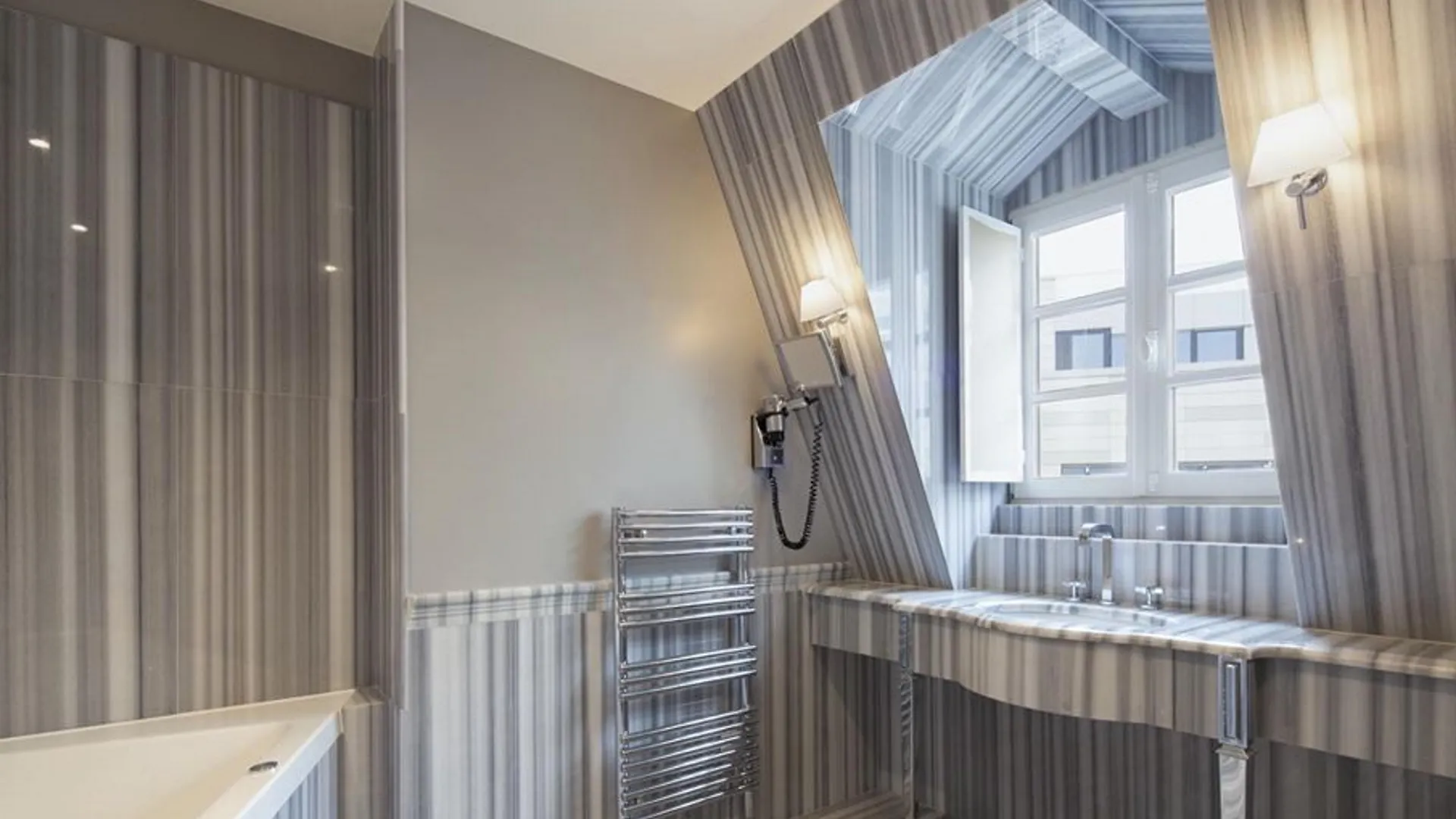 Hotel George Washington 4*