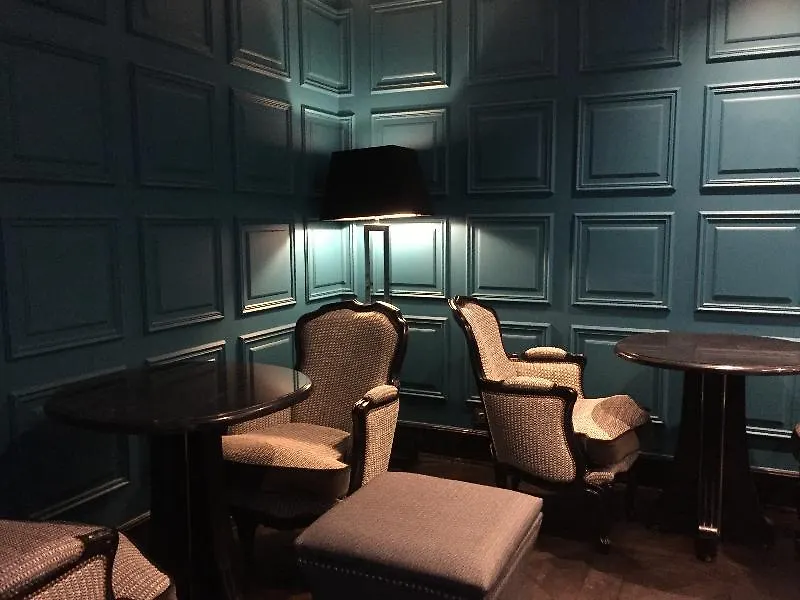 Hotel George Washington Paris